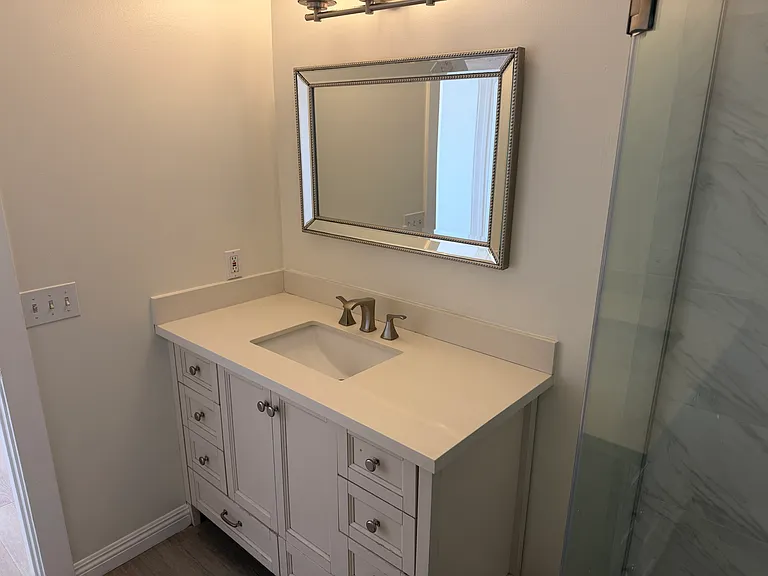 500 N Hill Ave — Photo 5