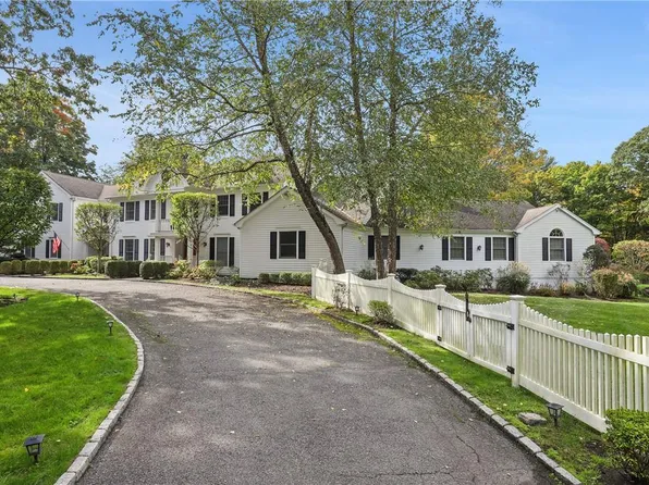 3 Hidden Oak Lane, Armonk, NY 10504