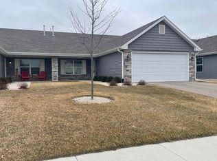 4489 Squaw Valley Dr, Loves Park, IL
