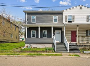 1055 Keene St, Springdale, PA 15144