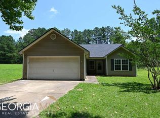 141 Caroline Ct, Gay, GA 30218