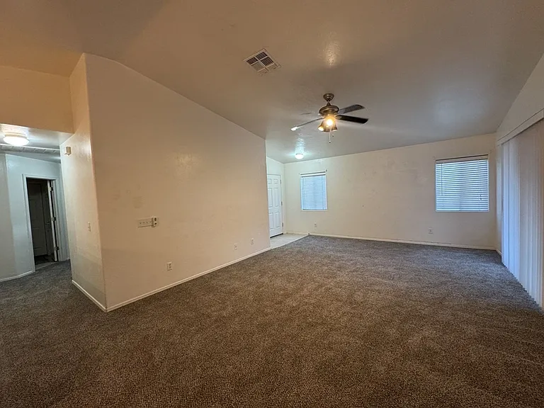 3188 Copper Pointe Dr — Photo 4