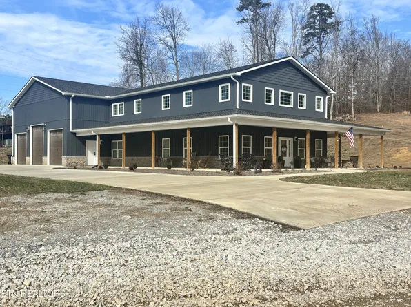 2922 Samples Rd, Louisville, TN 37777