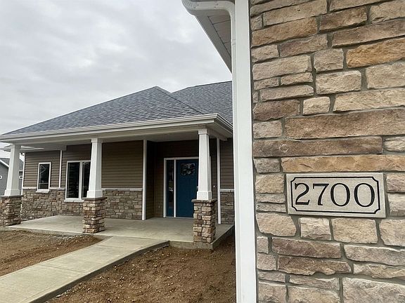 4th image of 2700 E Ontario Ln