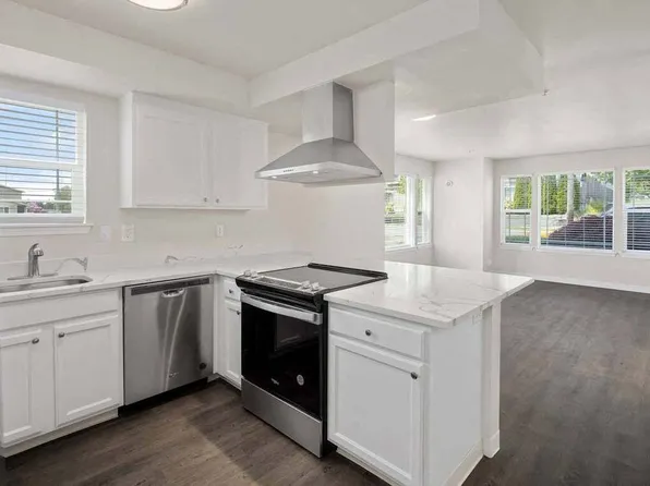 Pine Street Townhomes