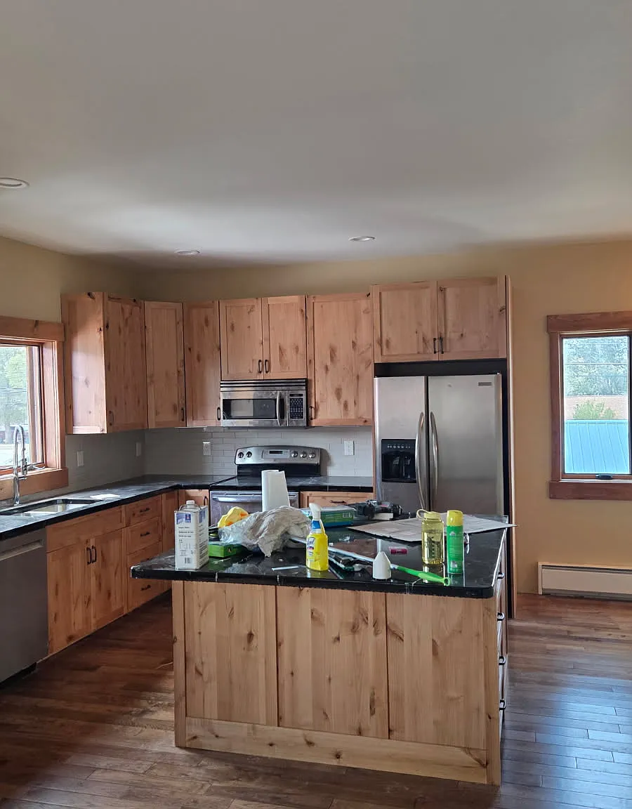 2 bed, 956 sqft, $1,950 — Photo 1