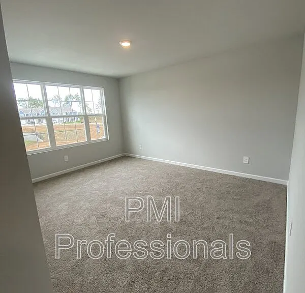 4140 Feetham Dr — Photo 11