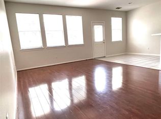 14 Scenic Brook Ct, Spring, TX 77382