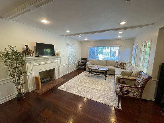 2nd image of 9926 Durant Dr
