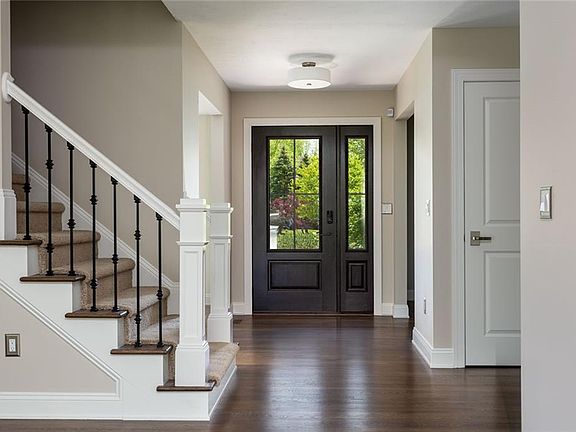4th image of 2880 Danielle Dr