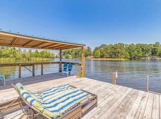 2042 Princess Pond Rd, Summerton, SC 29148