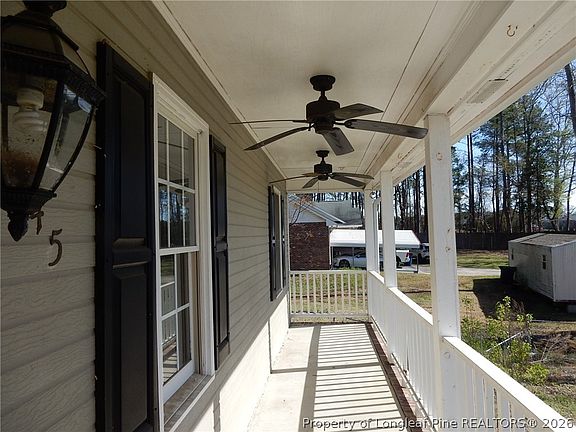 3rd image of 345 Barefoot Rd