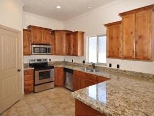 3rd image of 11047 S Cadbury Dr