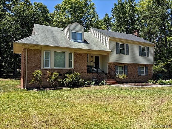 3rd image of 1416 Stoneycreek Dr