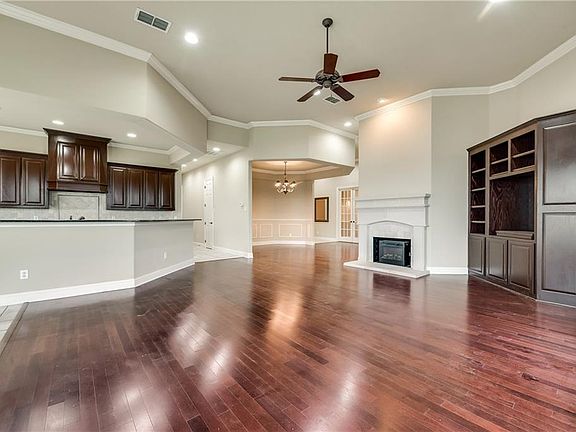 5th image of 10924 Hawkins Home Blvd