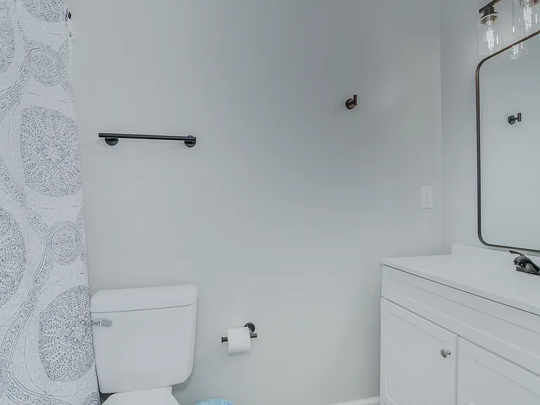 4312 Windsor Spring Rd — Photo 18