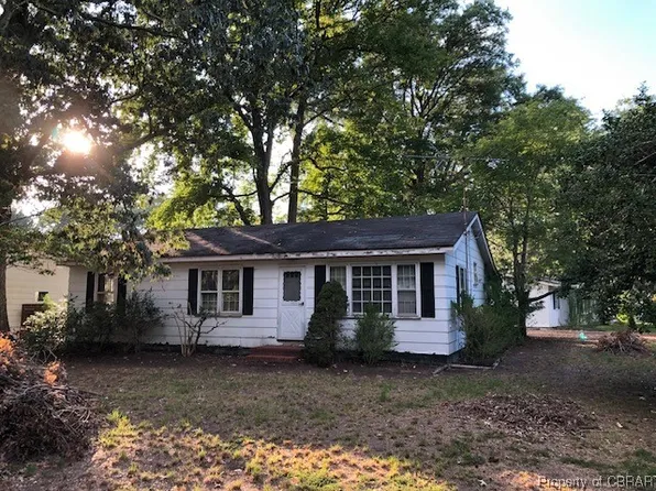 55 Cherry Dr, Hudgins, VA 23076