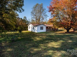 449 Grassy Knob Rd, Union Grove, NC 28689