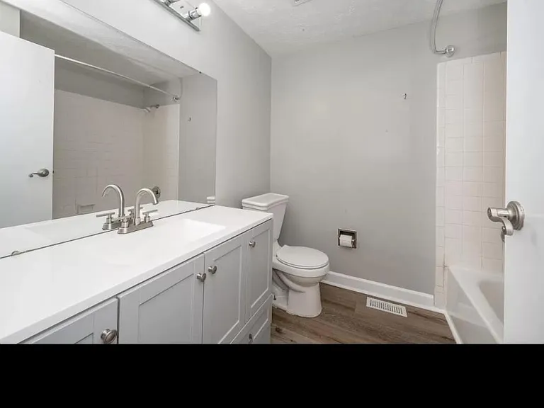 3769 Wood Trail Dr — Photo 13
