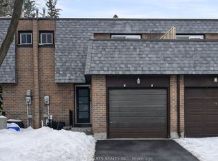 6 Woodglen Way, Markham, ON L3R3A8