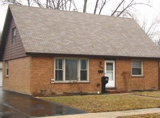 14416 Ridgeway Ave, Midlothian, IL 60445