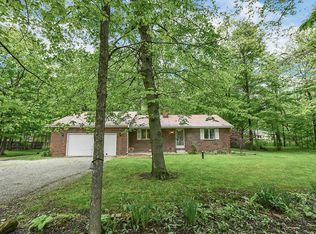 6401 White Rd, Centerburg, OH 43011