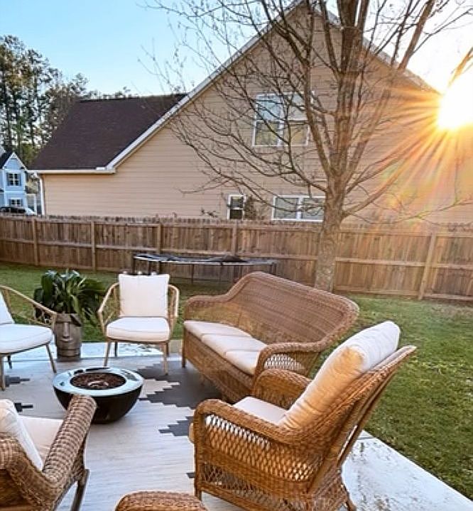 2nd image of 4166 Elderberry Dr NW