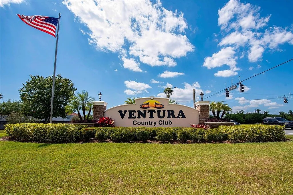 Building Photo - 3930 Southpointe Dr #213