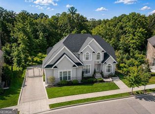 2877 Battlecrest Dr, Decatur, GA 30034