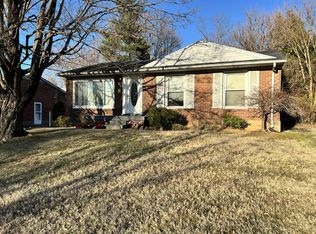 3823 Manner Dale Dr, Louisville, KY