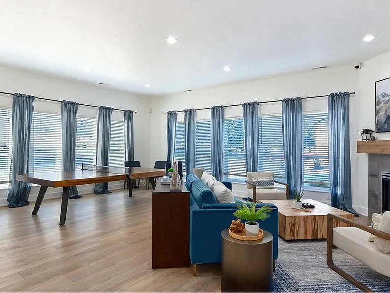 Monterra Townhomes — Photo 19