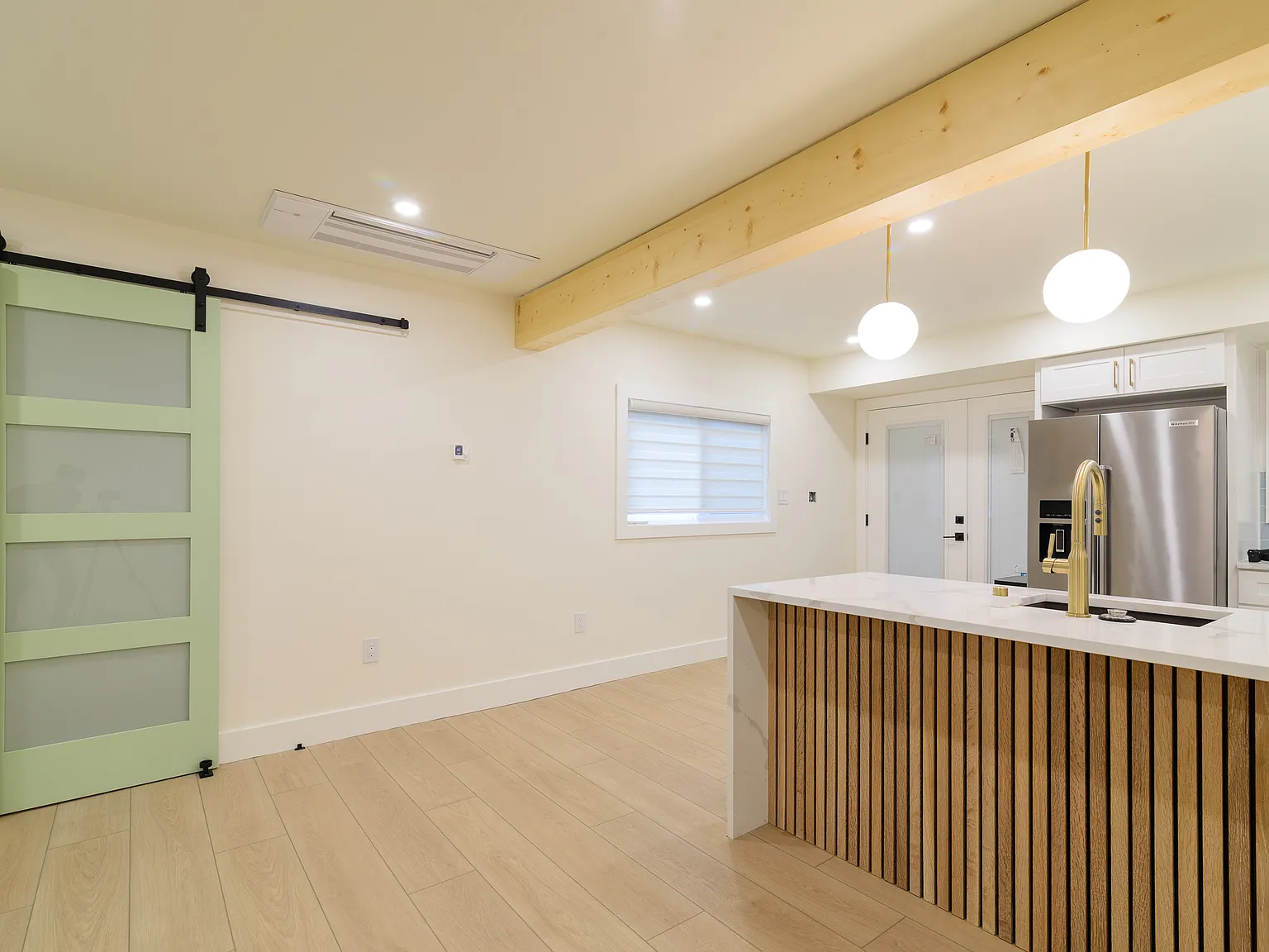 1 bed, 650 sqft, $2,095 — Photo 1
