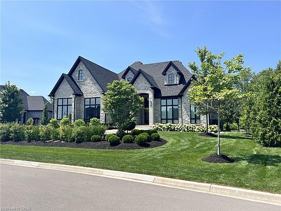 2nd image of 153 Heritage Lake Dr