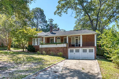 2024 Cherokee Dr Photo 1