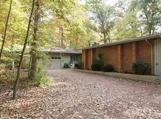 9460 Robinhood Cir, Westerville, OH