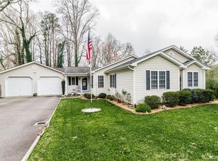 12124 Winfree St, Chester, VA 23831