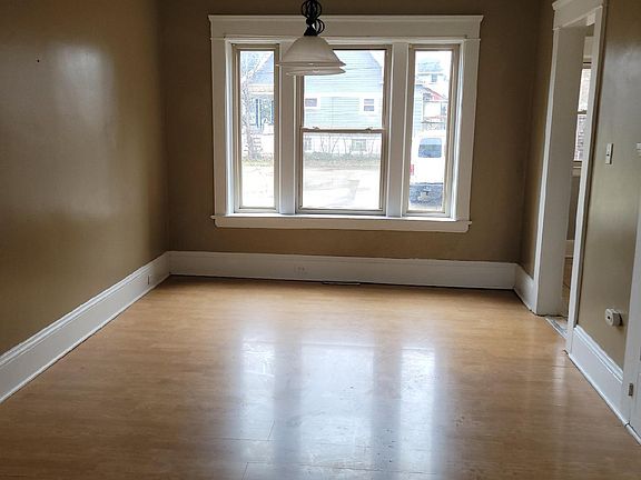 2nd image of 17801 Webb Cliff Dr
