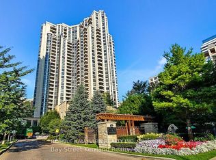 500 Doris Ave #924, Toronto, ON M2N 0C1
