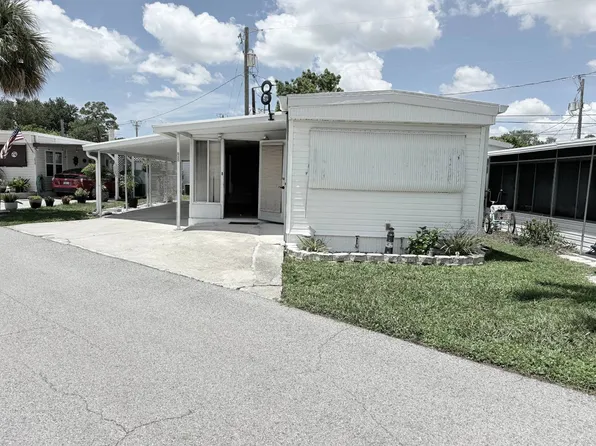 2033 Champion St, Sarasota, FL 34231