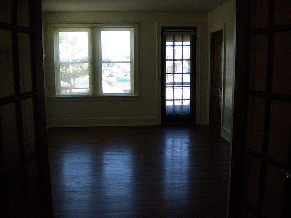 5th image of 2269 Blendon Pl