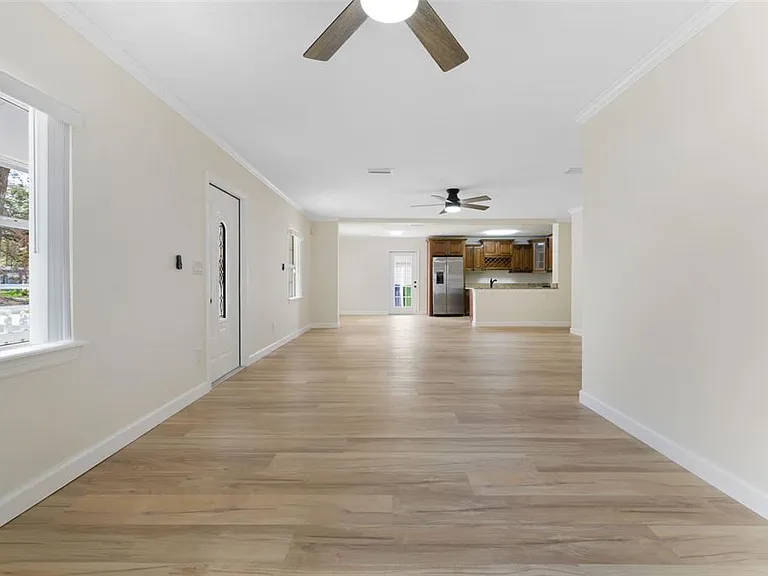 4727 W Bay Vista Ave — Photo 5