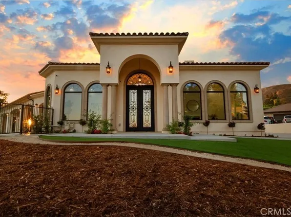 2499 Sierra Dr, Upland, CA 91784