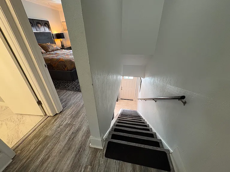 113 NE 20th Ct #4G — Photo 38