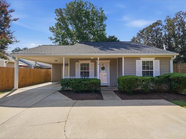 314 Calhoun Estates Dr, Spartanburg, SC 29307