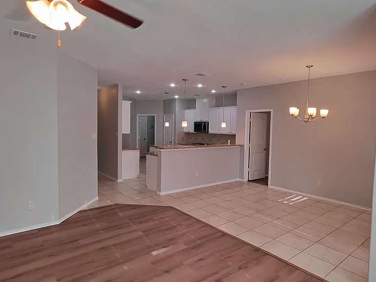 516 Rustic Oak Ln — Photo 11
