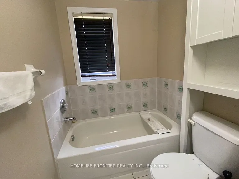 40 Stirrup Ct — Photo 12