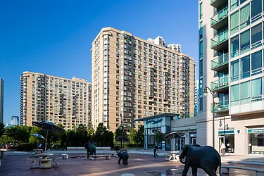 Waterside Square South at Newport at 35 River Drive South in Newport