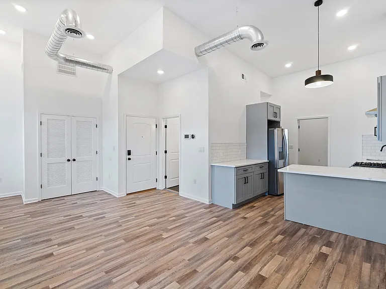 310 Pacific Ave #3 — Photo 6