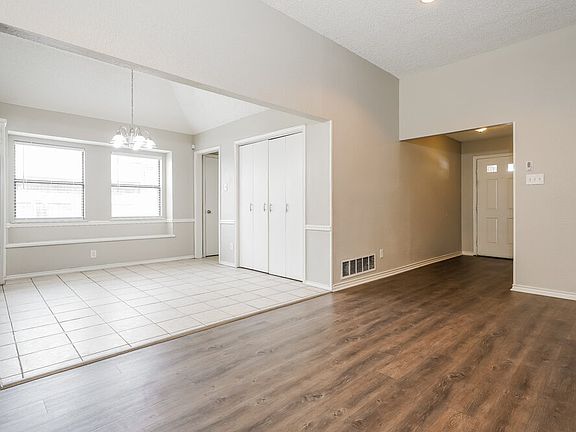 5th image of 6504 Running Creek Dr
