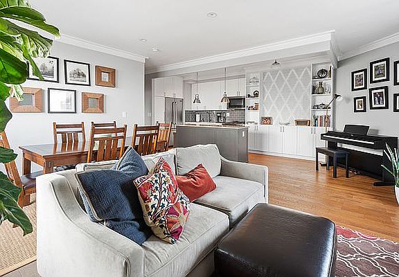 4th image of 1623 3rd Ave APT 42A